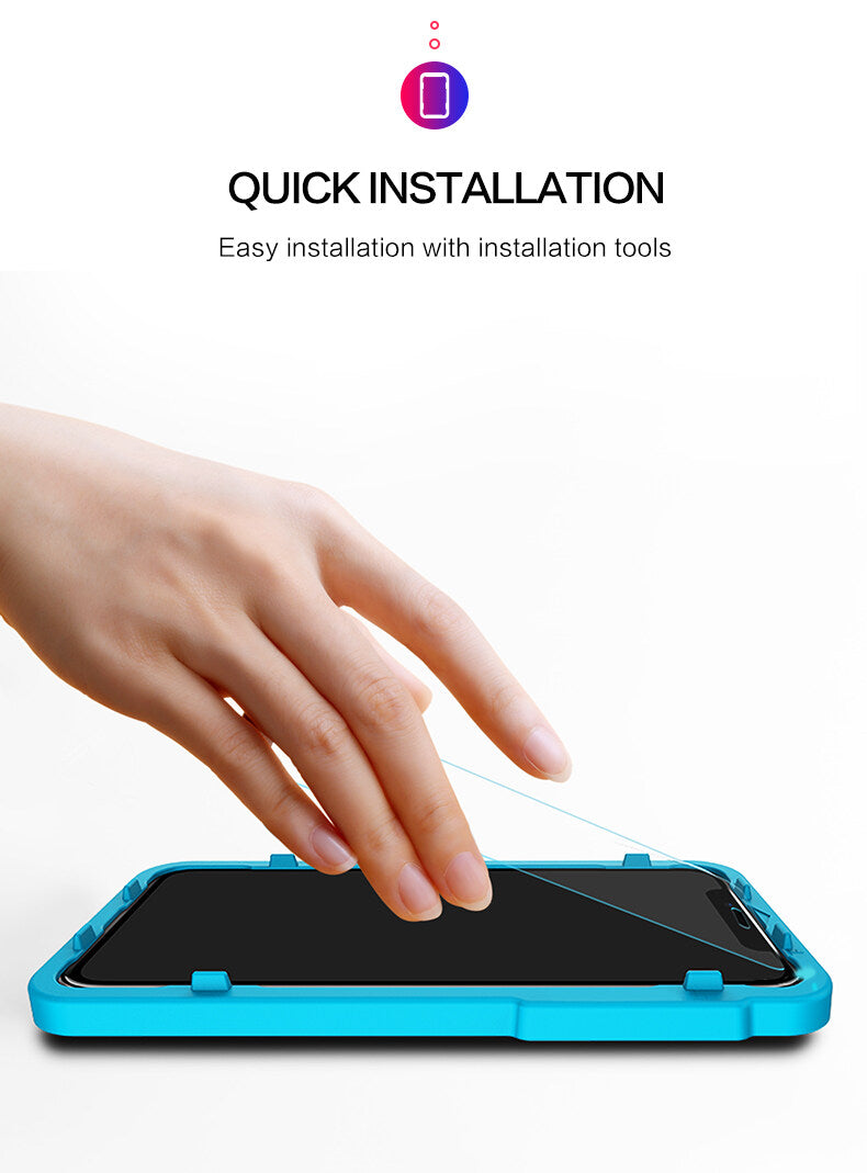 Entdecken Sie auf smartphonecover.ch das Smart devil Displayschutz Panzerglas für Ihr iPhone. Unsere hochwertige TEMPERED GLASS-Folie bietet einen klaren und gestochen scharfen Bildschirm. Mit dem HD-Film genießen Sie eine optimale Darstellung Ihrer Inhalte. Der gehärtete Film schützt effektiv vor Kratzern und Brüchen, während die Anti-Fingerprint-Beschichtung Fingerabdrücke reduziert. Das Anti-Shatter-Design gewährleistet, dass das Glas bei einem Bruch intakt bleibt und keine gefährlichen Splitter erzeugt.